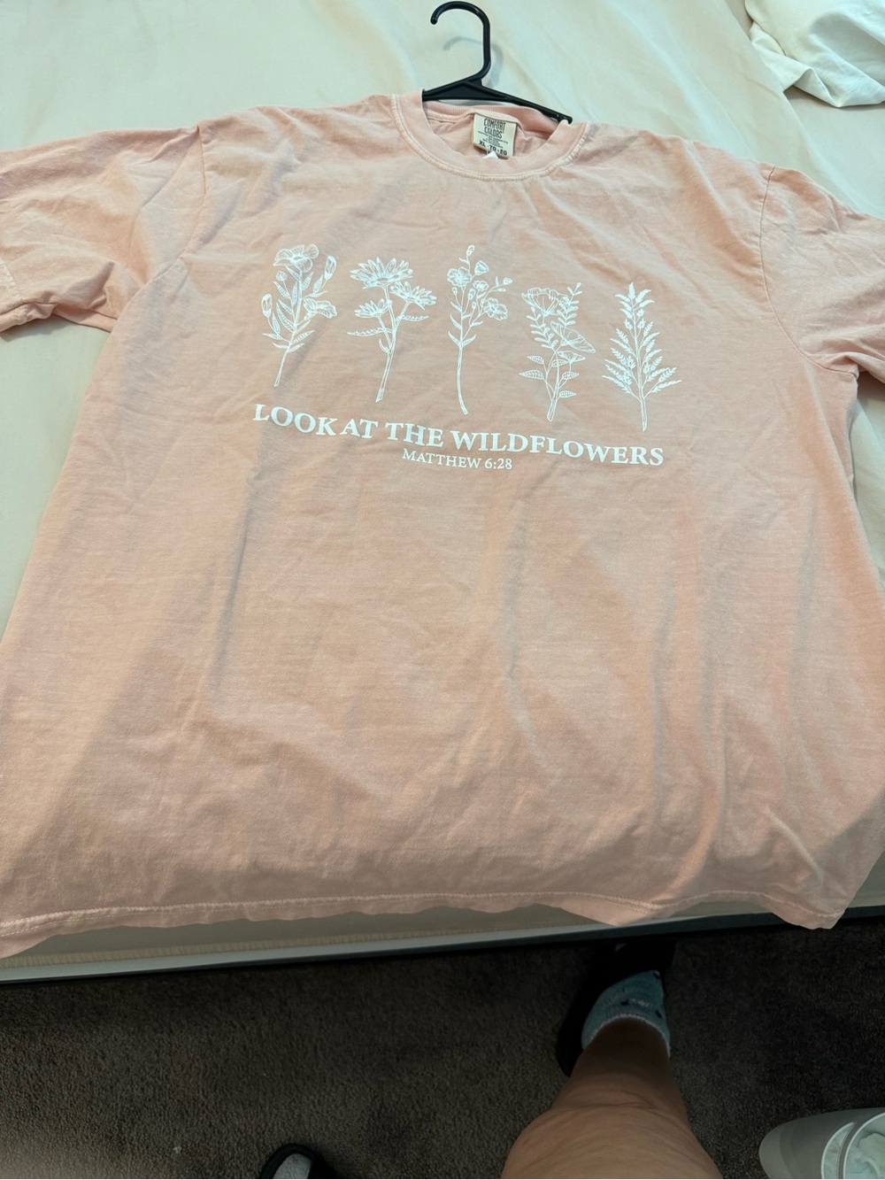 Comfort Colors Pink 'Look at the Wildflowers' Graphic Tee - Kids